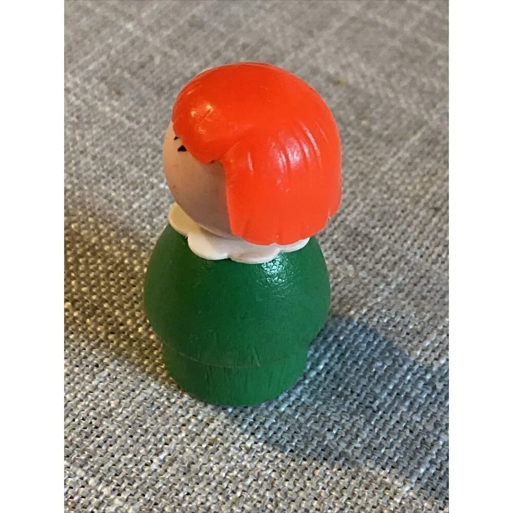 Fisher Price Little People Wood Green Girl Red Hair 1965-1978 School Fam vtge
